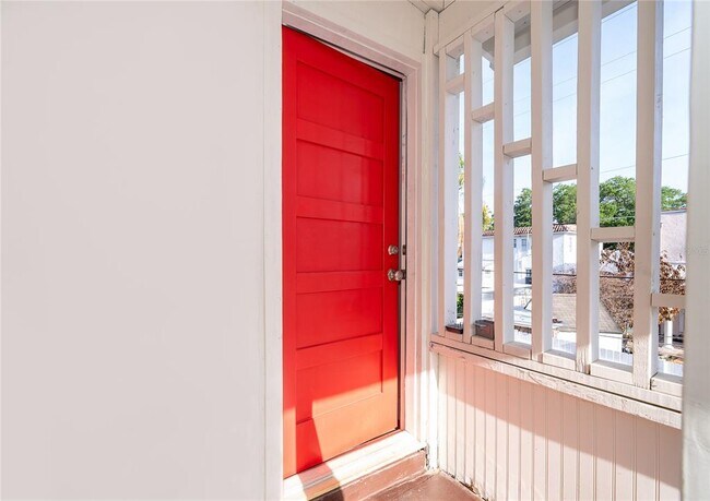 Foto del edificio - 601 Delaney Park Dr