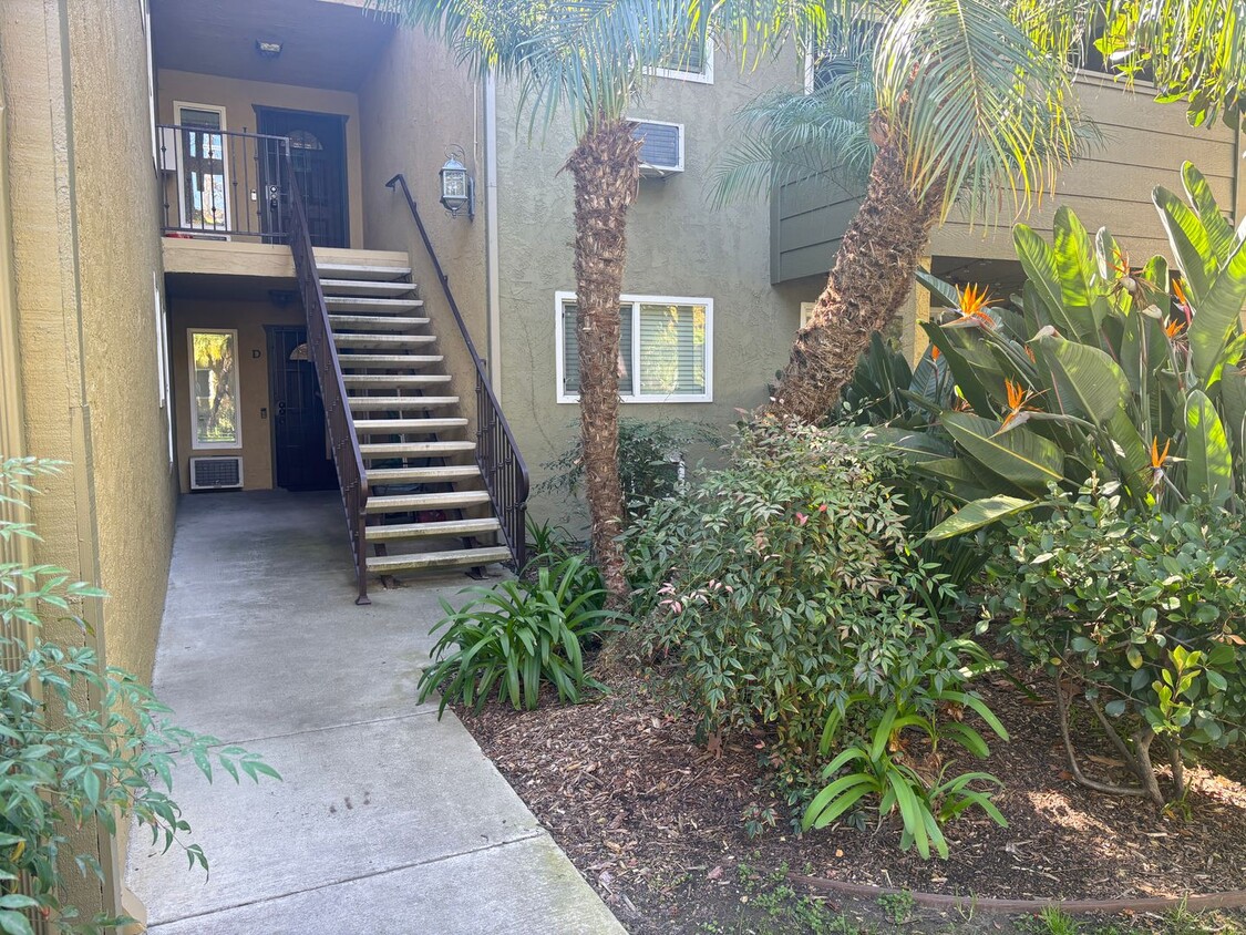 Primary Photo - Adorable Condo Ready for Move In