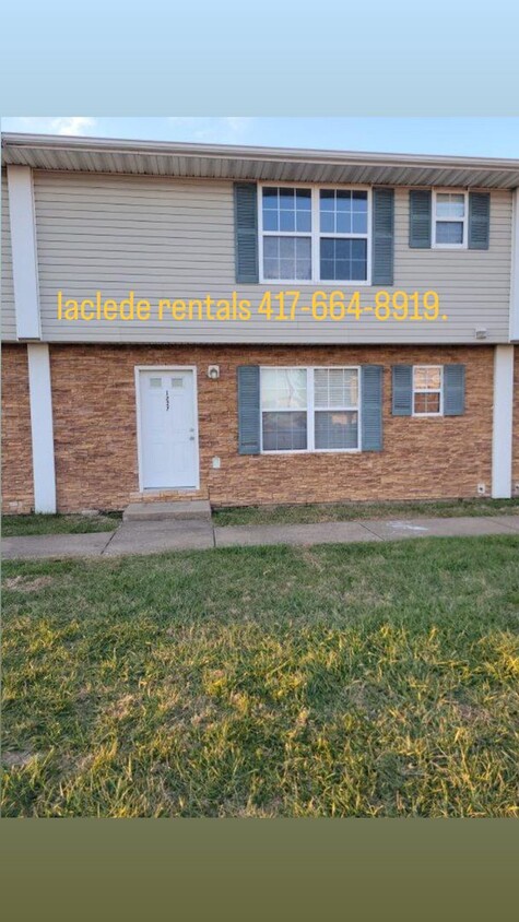 Primary Photo - 3 BEDROOM 2.5 BATHROOM TOWNHOUSE FOR RENT