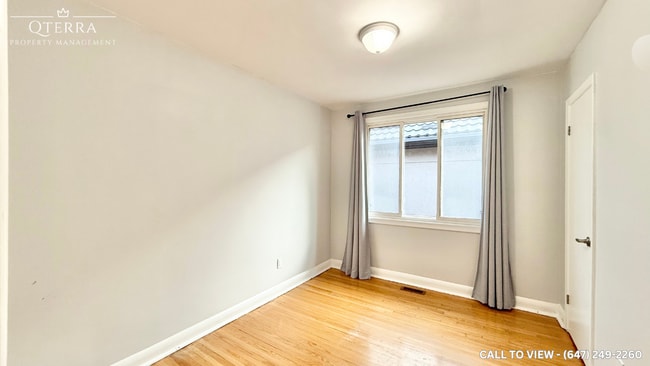 Building Photo - 50 Langholm Dr