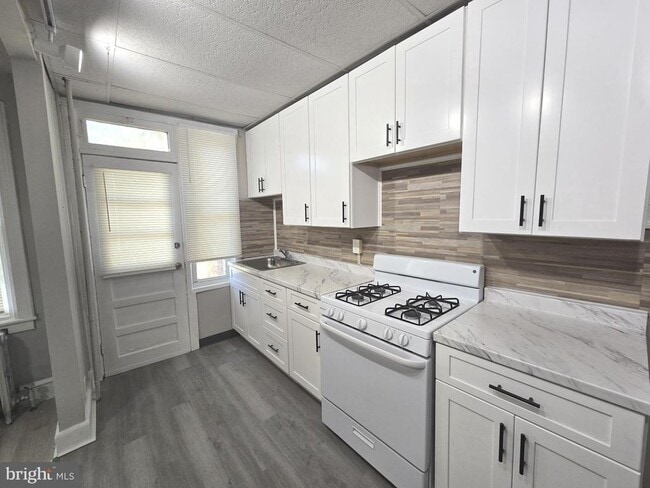 Foto del edificio - 2642 S 67th St