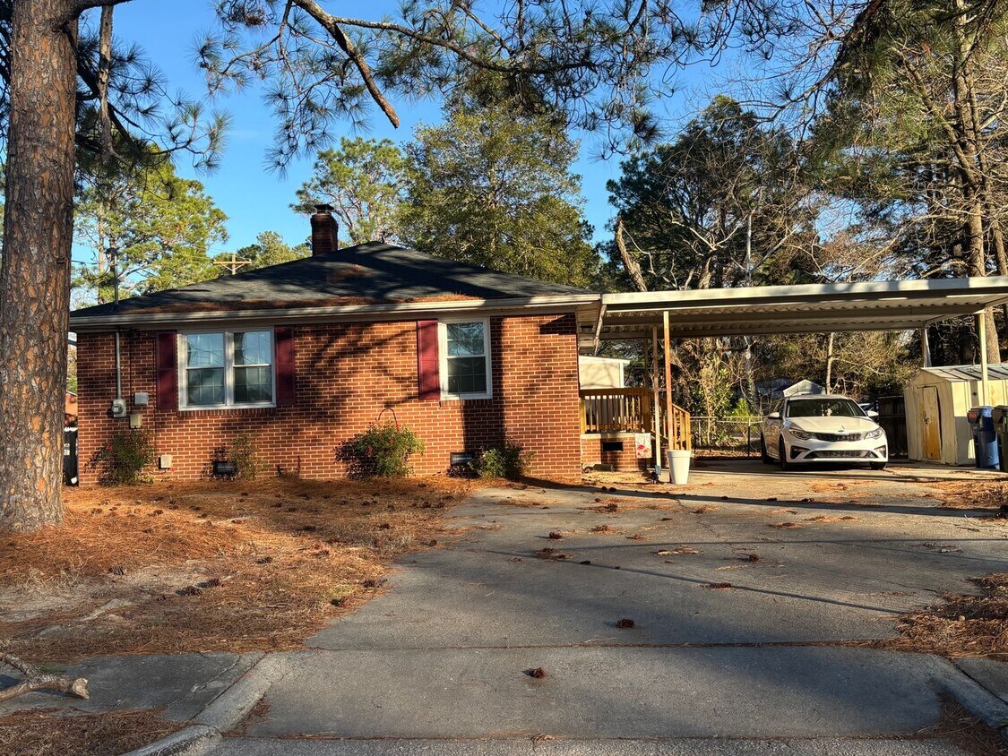 Foto del edificio - 201 Pierce Rd