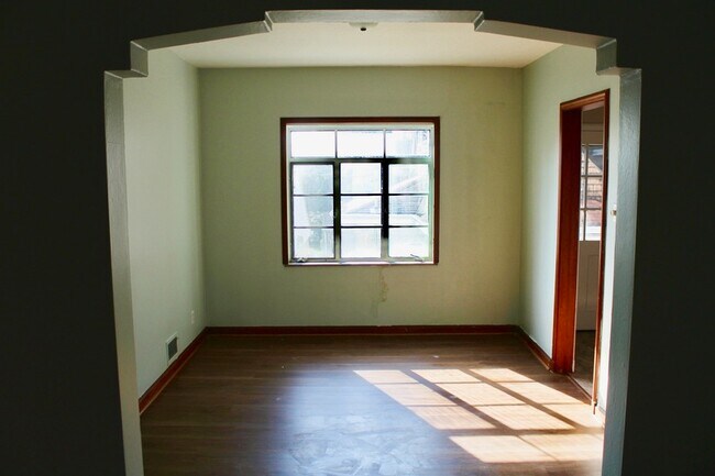 Foto del edificio - 604 Wilkins St