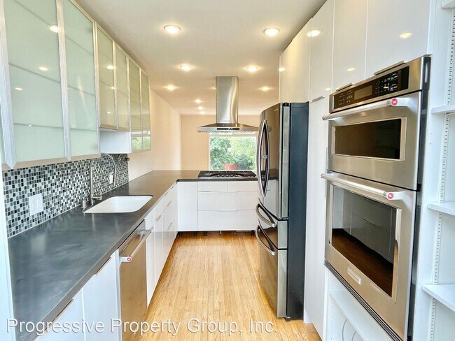Building Photo - 3 br, 2 bath House - 809 Colby Street