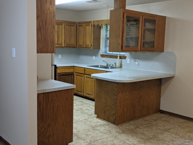 Foto del edificio - 25160 Merchant Rd