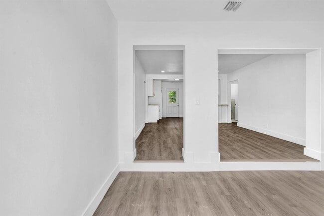 Building Photo - 1845 Sherman St