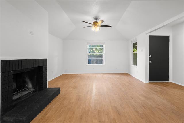 Foto del edificio - 2806 Spring Valley Dr