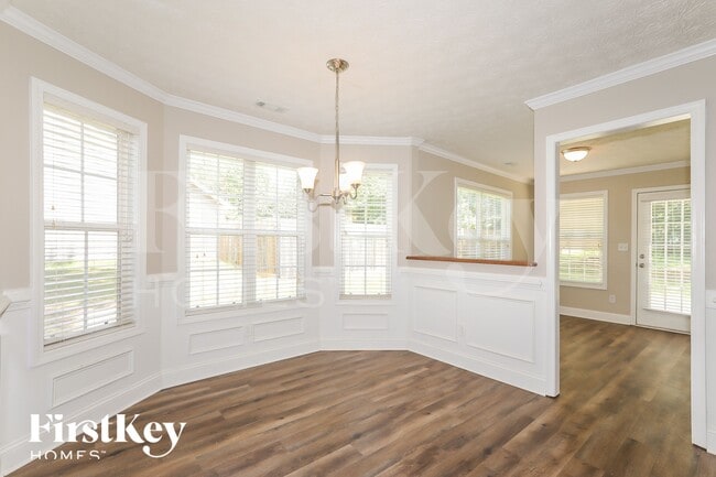 Building Photo - 90 Wynfield Keep