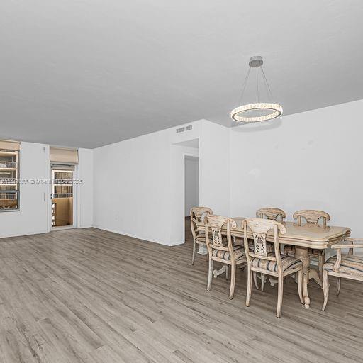 Foto del edificio - 10185 Collins Ave