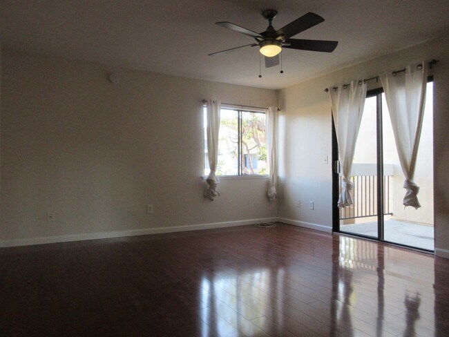 Foto del edificio - 615 Brookview Way