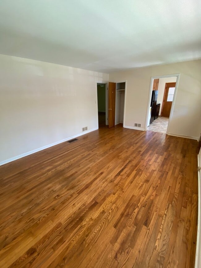 Photo - Annes Ct_262_264 Apartment