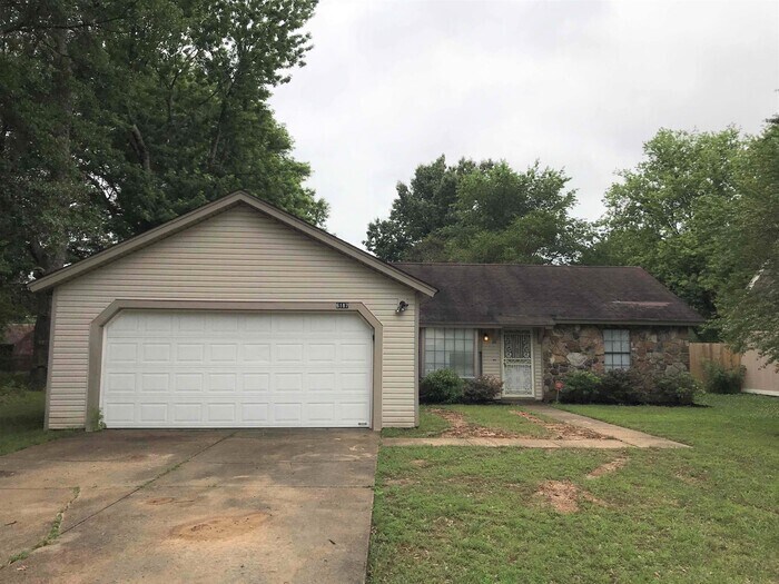 Primary Photo - 6187 Scarlet Leaf Dr