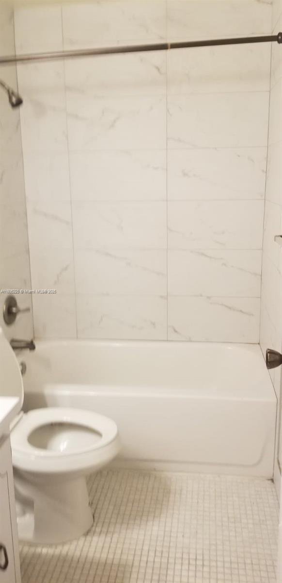 Foto del edificio - 10373 N Kendall Dr