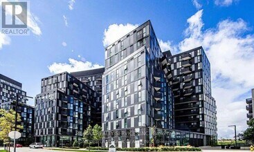 Building Photo - 30 Tretti Wy