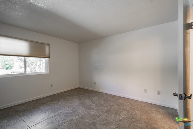 Building Photo - 1800 N Mira Loma Way