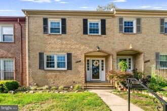 Building Photo - 7481 Jayhawk St