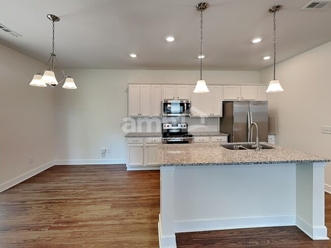 Building Photo - 4805 Horatio Ct
