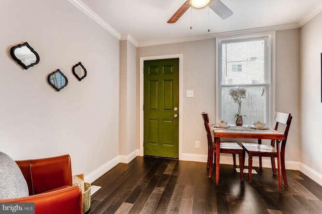 Foto del edificio - 516 S Duncan St