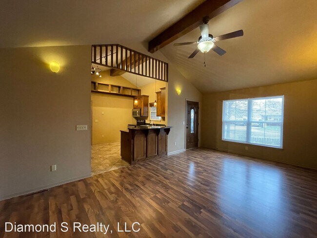 Building Photo - 2 br, 1 bath House - 1445 E Lindberg St
