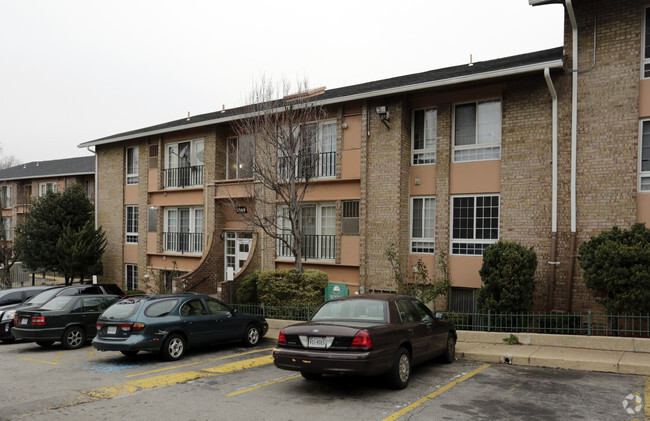 Forest Ridge/The vistas panorámicas - Skyline Apartments