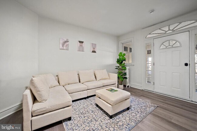 Foto del edificio - 312 E Eleanor St