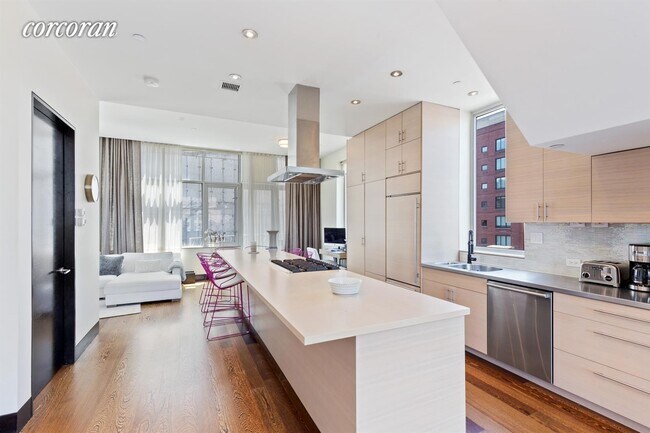 Building Photo - 15 Rivington St