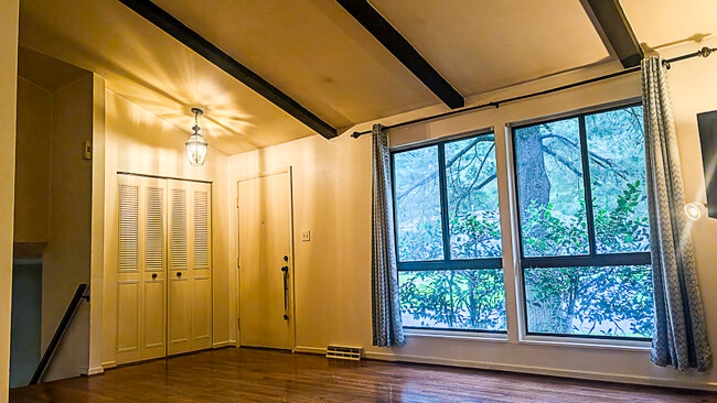 Building Photo - 11582 Embers Ct