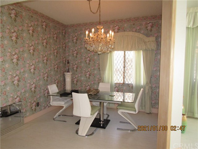 Foto del edificio - 4951 W Forest Oaks Ave