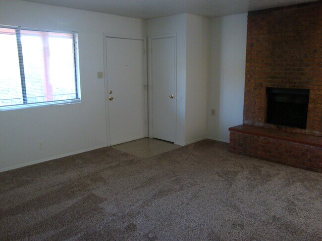 Living Room - 315 Dorado Pl SE