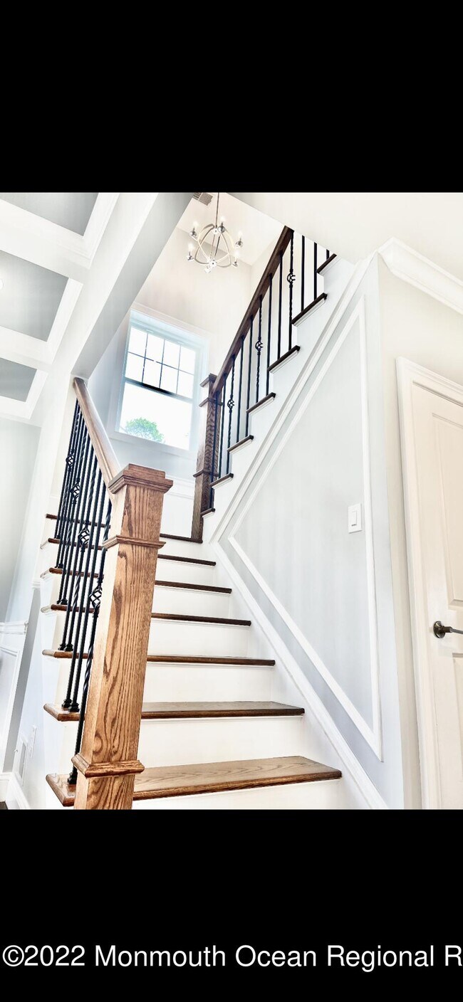 Foto del edificio - 132 Elmwood Ave