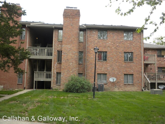 Building Photo - 104 E Green Meadows Rd