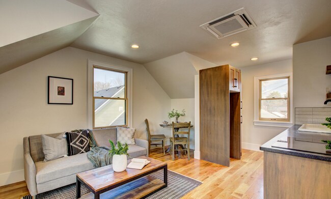 Building Photo - 1314 N 14th St