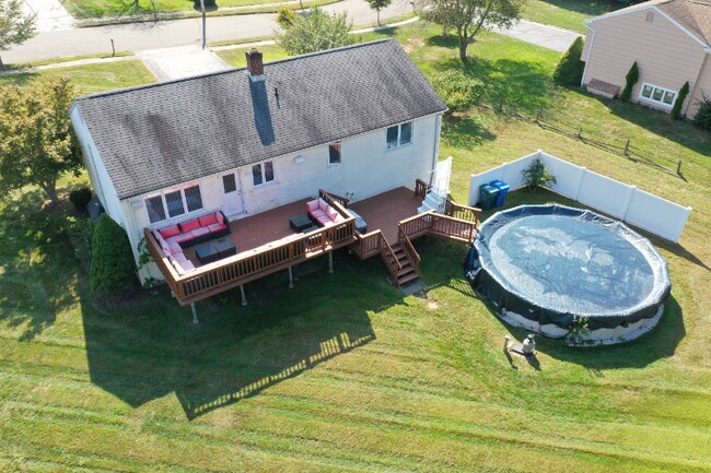 Foto del edificio - 43 Duel Dr