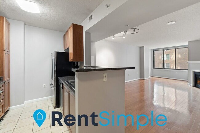 Photo - 851 N Glebe Rd Apartment