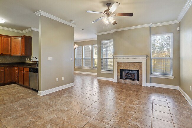 Photo - 18194 Pinehurst Dr Apartment