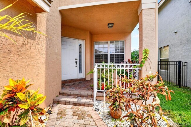 Building Photo - 5018 Starblaze Dr