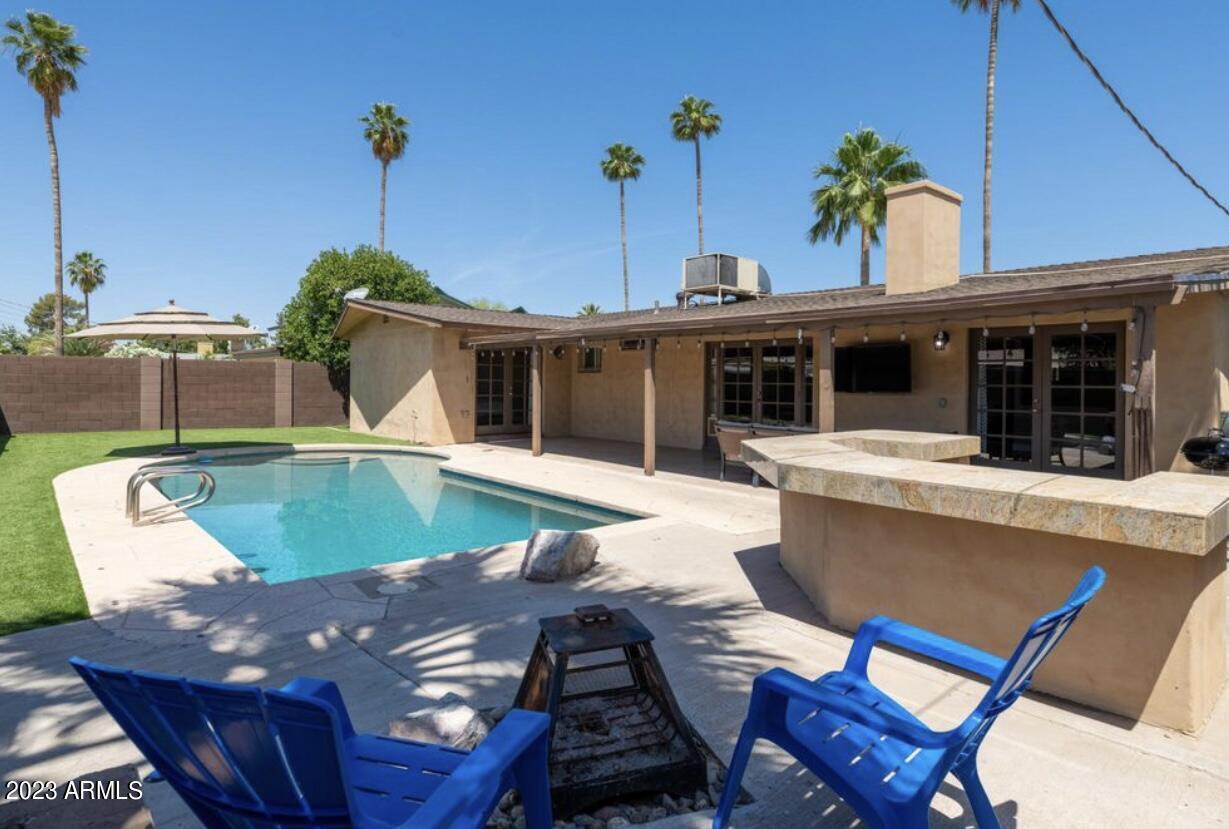 Foto principal - 225 E Minton Dr