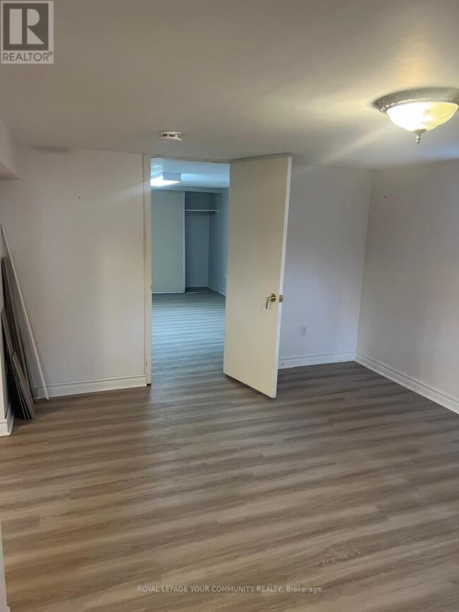 Building Photo - 76 Exford Dr