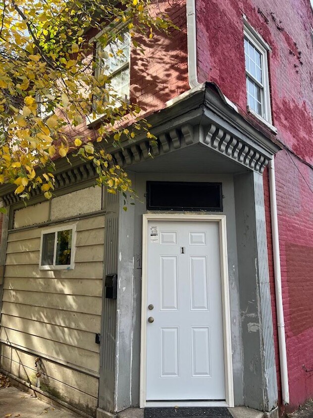 Foto principal - 26 S 11th St