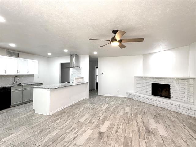 Building Photo - 545 Oldbridge Dr