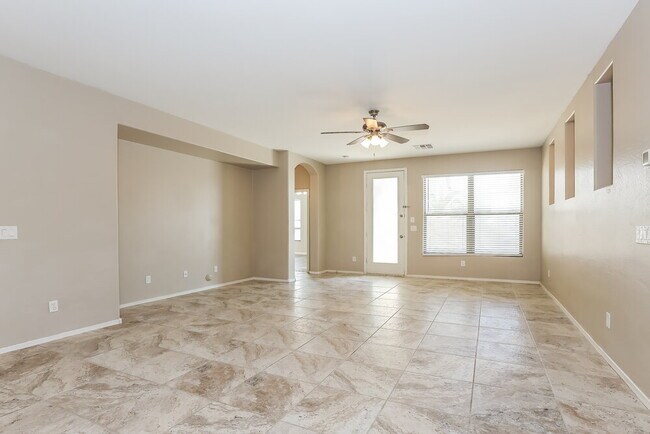 Foto del edificio - 4505 W Pleasant Ln