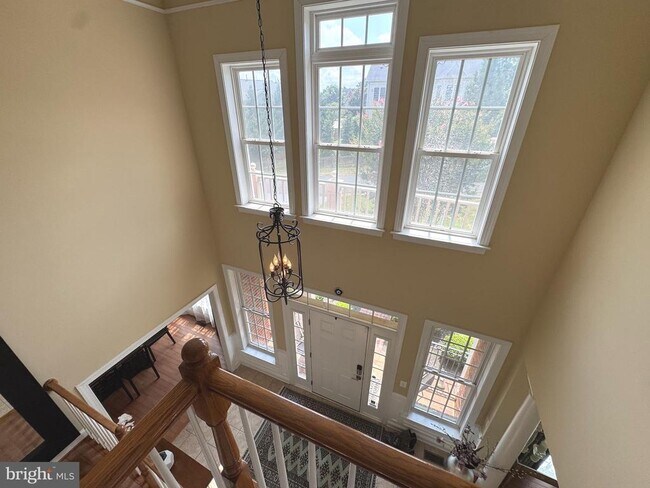 Foto del edificio - 43110 Kingsport Dr