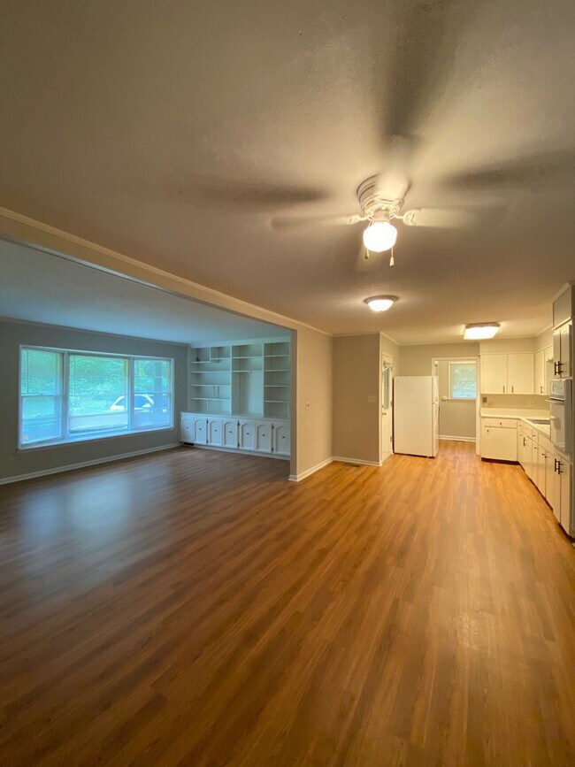 Foto del edificio - 408 4th Ave NE