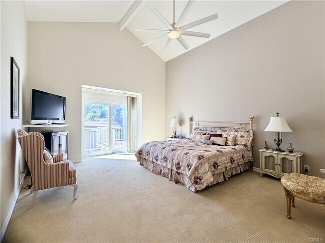 Building Photo - 23446 Blythe St