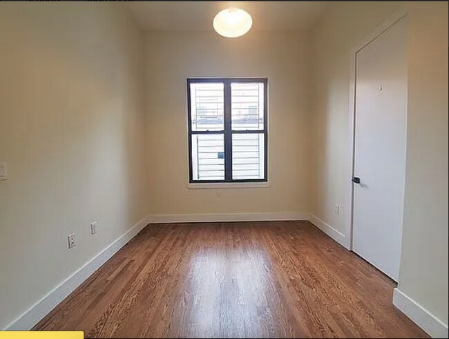 Foto del edificio - 565 Evergreen Ave
