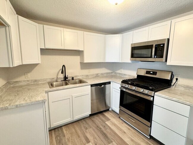 Foto del edificio - 813 J St NW