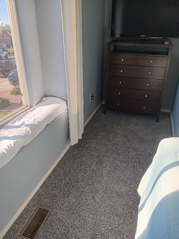 Building Photo - 8198 Ferguson Rd