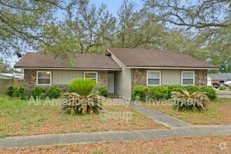 Building Photo - 717 Clark Dr