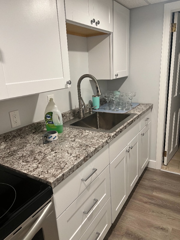 Building Photo - 179 Longview Ave