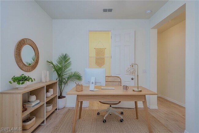 Foto del edificio - 6445 Estero Bay Dr